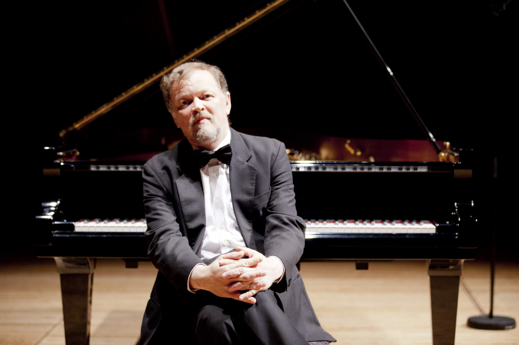 Centenarul Lipatti Pianistul rus Nikolai Demidenko, in concert la Ateneul Roman 
