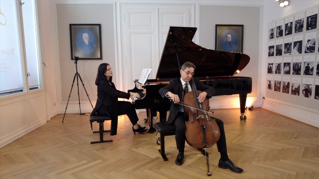 Concert cameral dedicat Zilei Minoritatilor Nationale din Romania, cu Raluca Stirbat si Rudolf Leopold