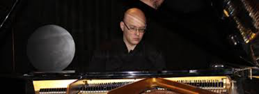 Recital de pian Matei Rogoz cu ocazia Zilei Europei, la Paris