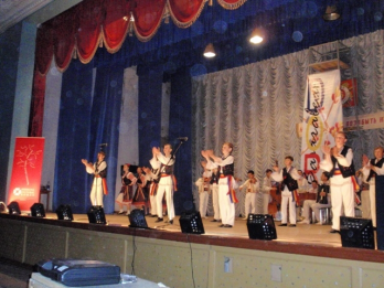 Satu Nou (Novosiolovka), 13 mai 2010